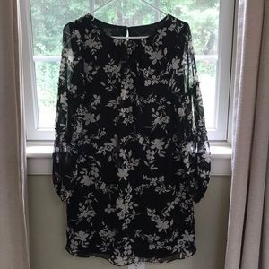 Size 6 petite Jessica Howard shift dress